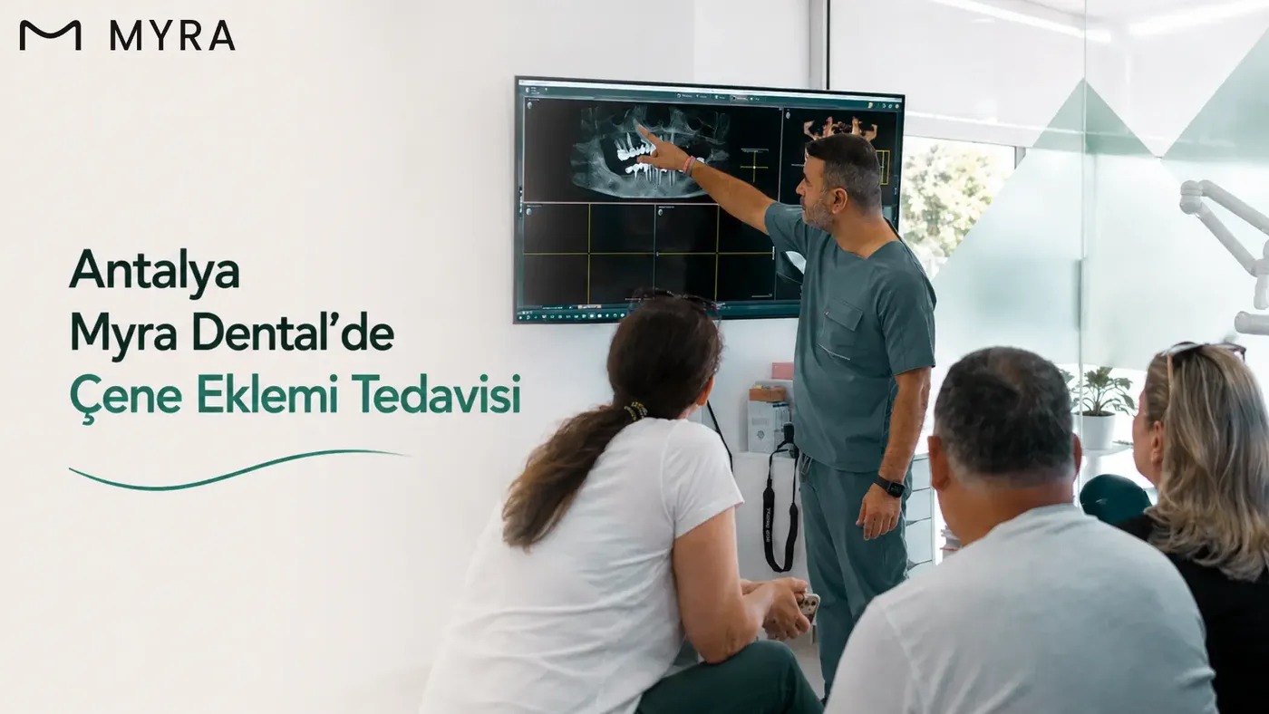 Antalya Myra Dental kliniğinde çene eklemi muayenesi yapılan hasta