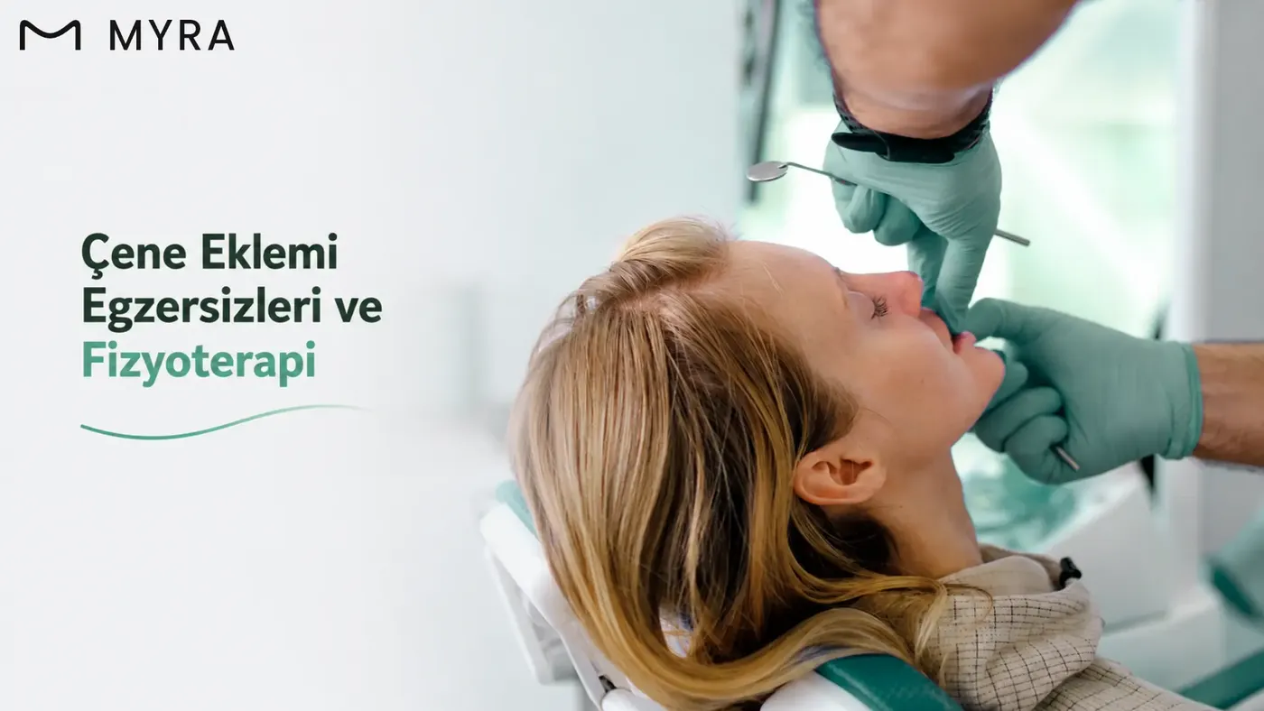 Çene eklemi hareket açıklığını destekleyen egzersizleri gösteren hasta